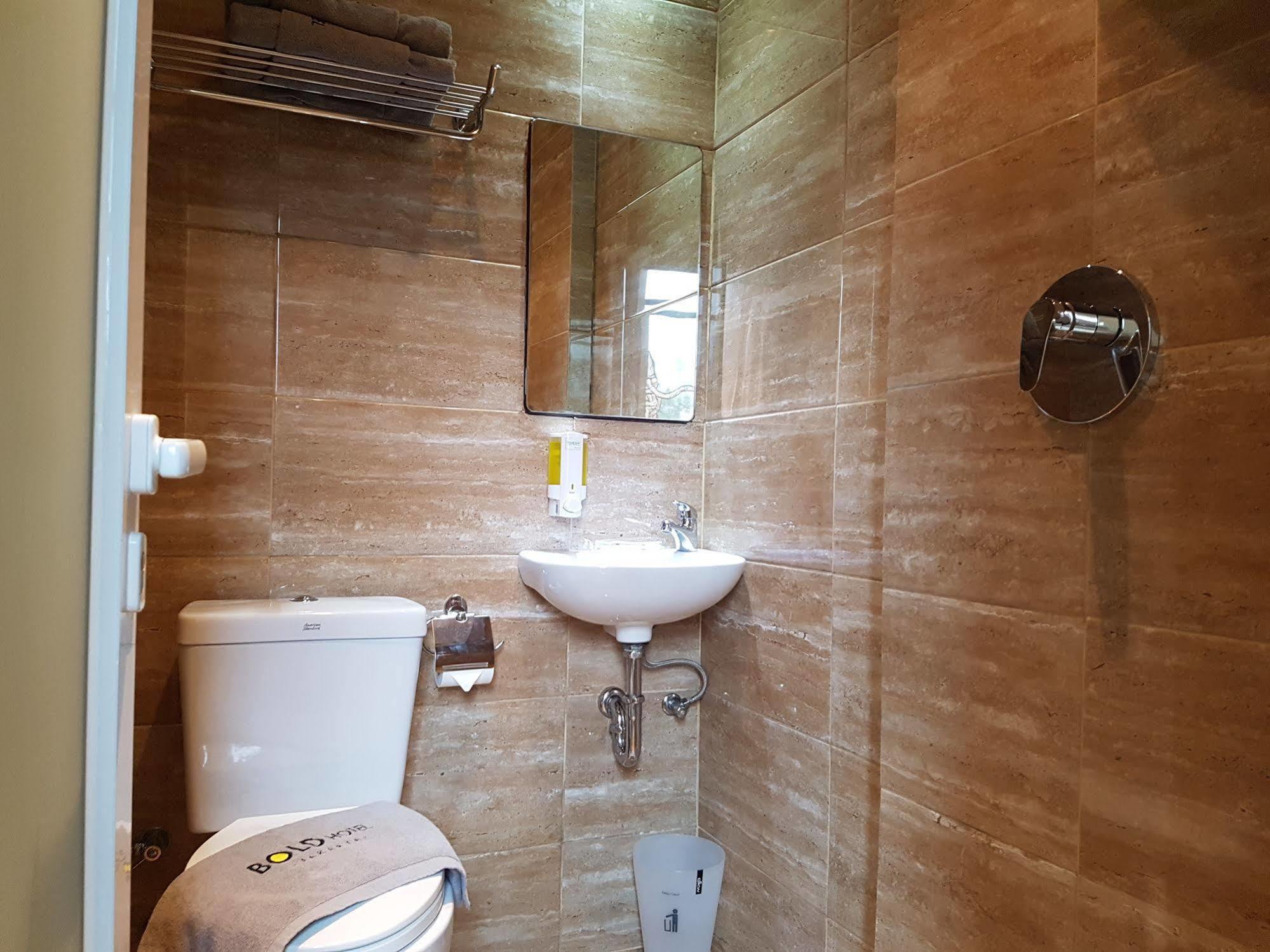Bold Hotel Джакарта Екстер'єр фото