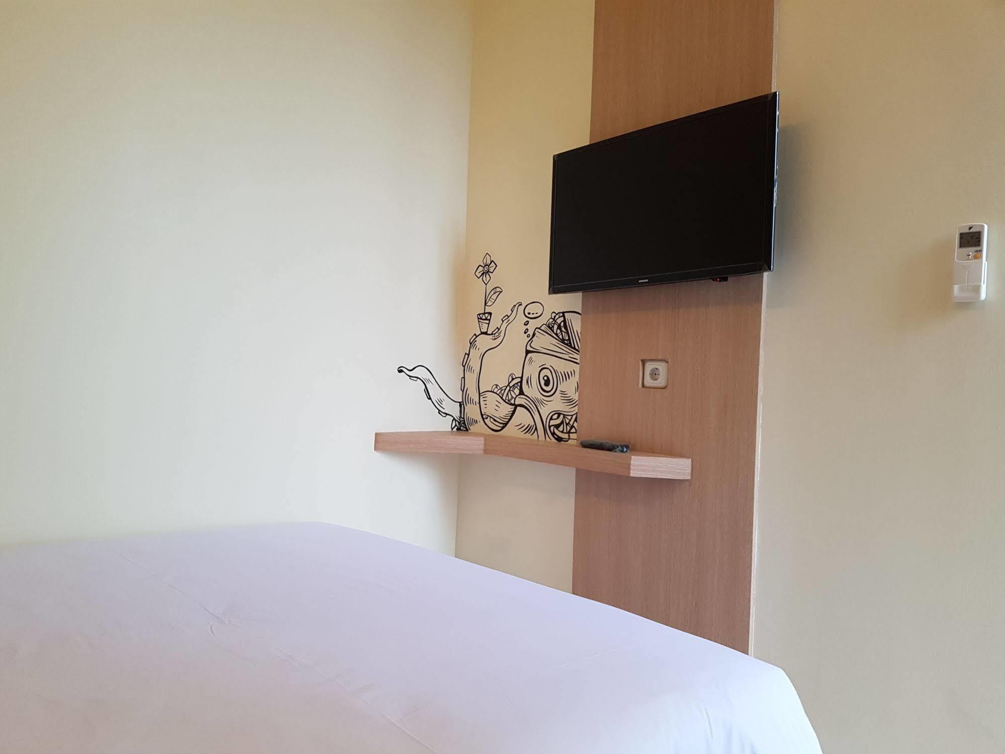 Bold Hotel Джакарта Екстер'єр фото